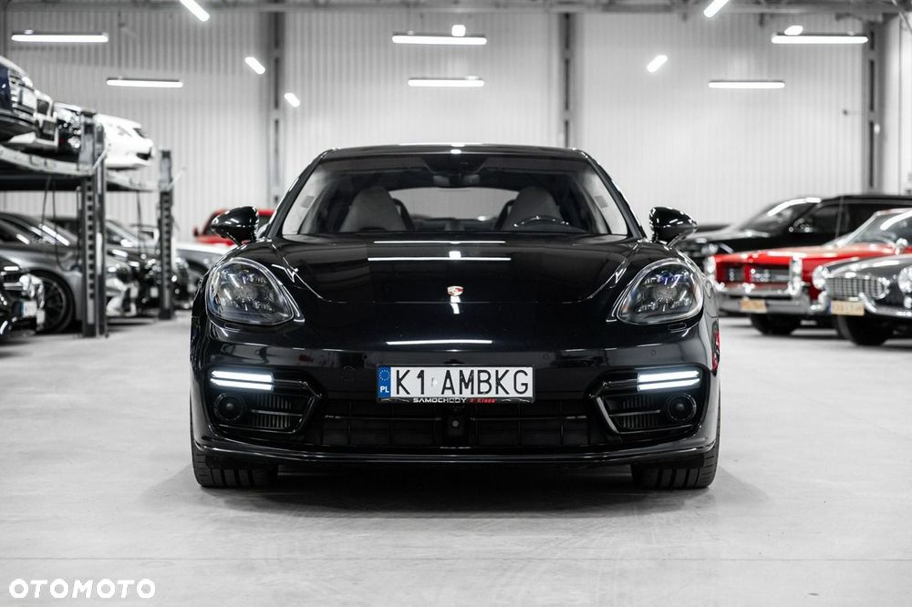 Porsche Panamera Turbo S E-Hybrid - 4