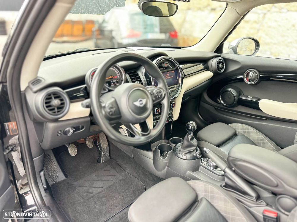 MINI 3 Portas - 31