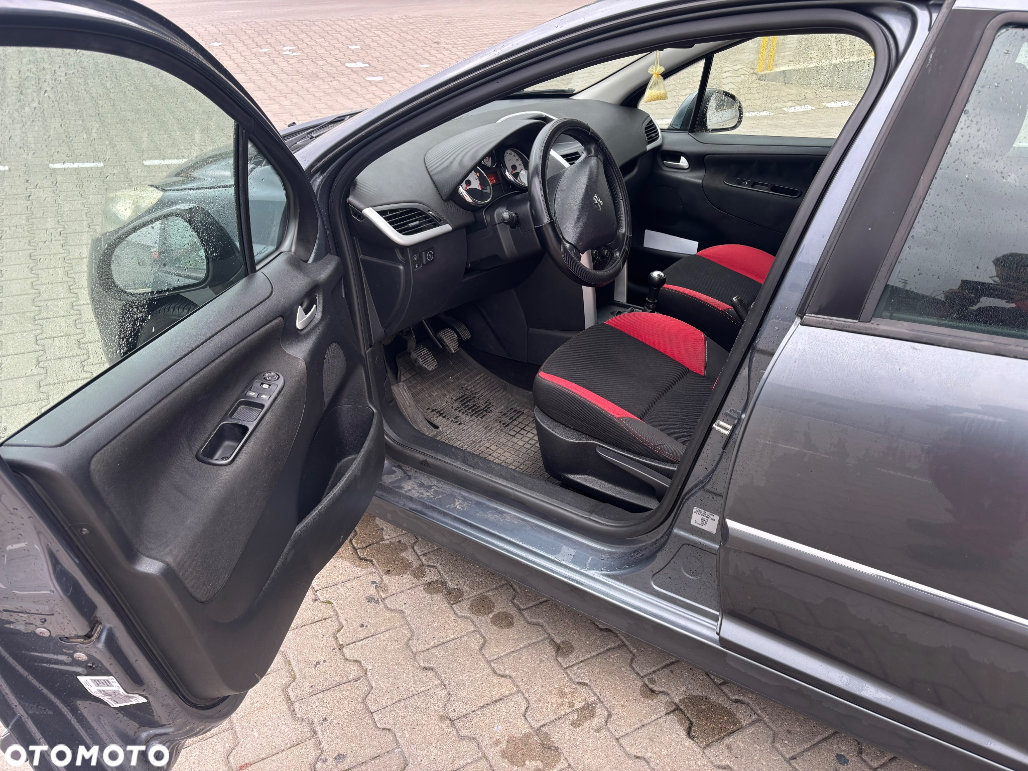 Peugeot 207 1.4 Trendy - 18