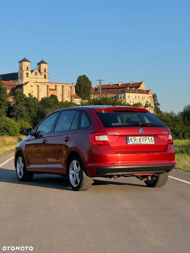 Skoda RAPID 1.2 TSI Ambition - 16