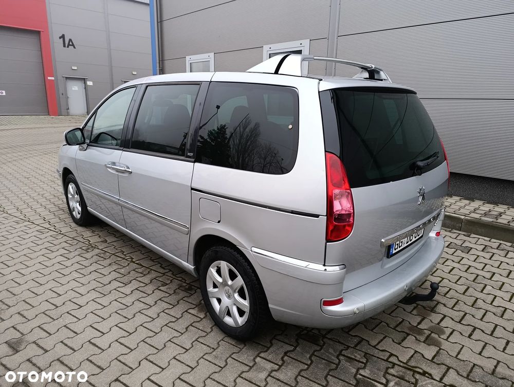 Peugeot 807 HDi 165 Family - 7