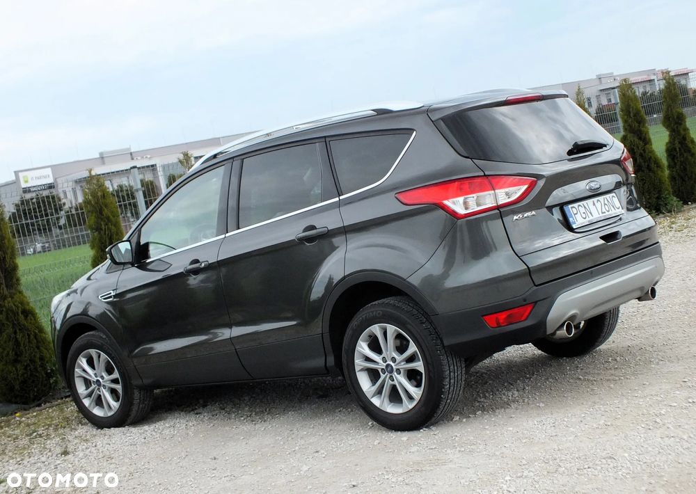 Ford Kuga 2.0 TDCi FWD Titanium - 3