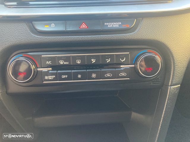 Kia XCeed 1.6 GDi PHEV Tech - 21