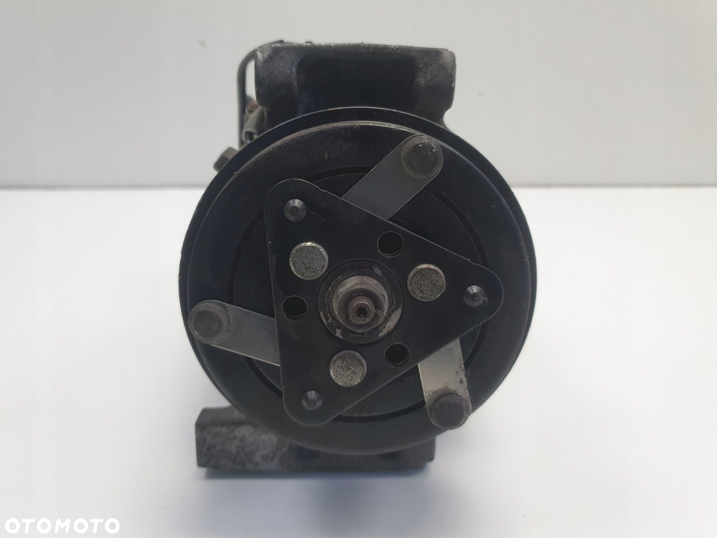 Volvo S60 II V60 I V70 III 2.0 D3 SPRĘŻARKA KLIMATYZACJI P31315453 - 4