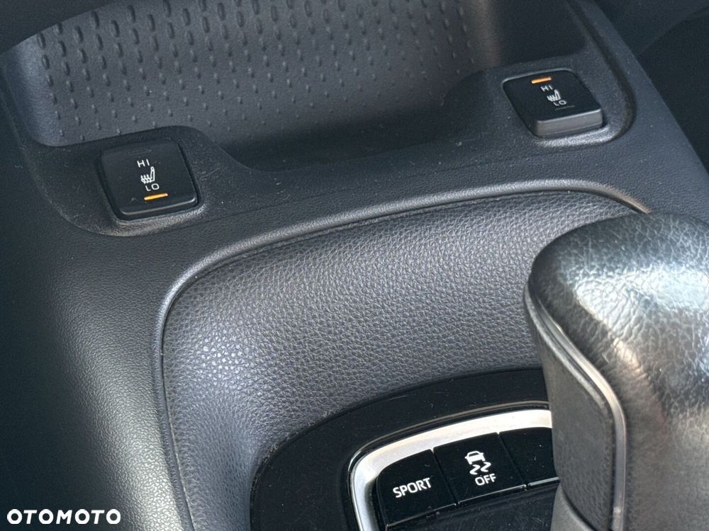 Toyota Corolla 1.5 Comfort MS - 24