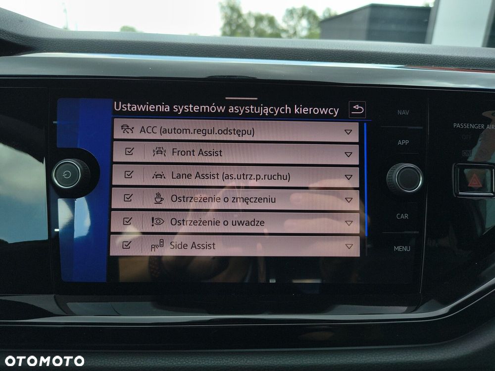 Volkswagen Polo 1.0 TSI Edition 50 DSG - 24