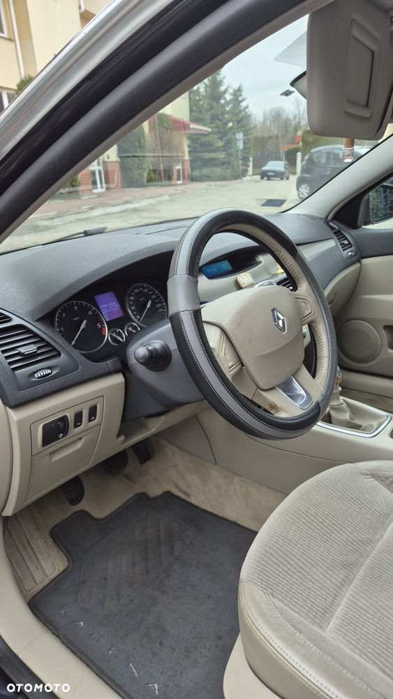 Renault Laguna 2.0 DCi Expression - 11