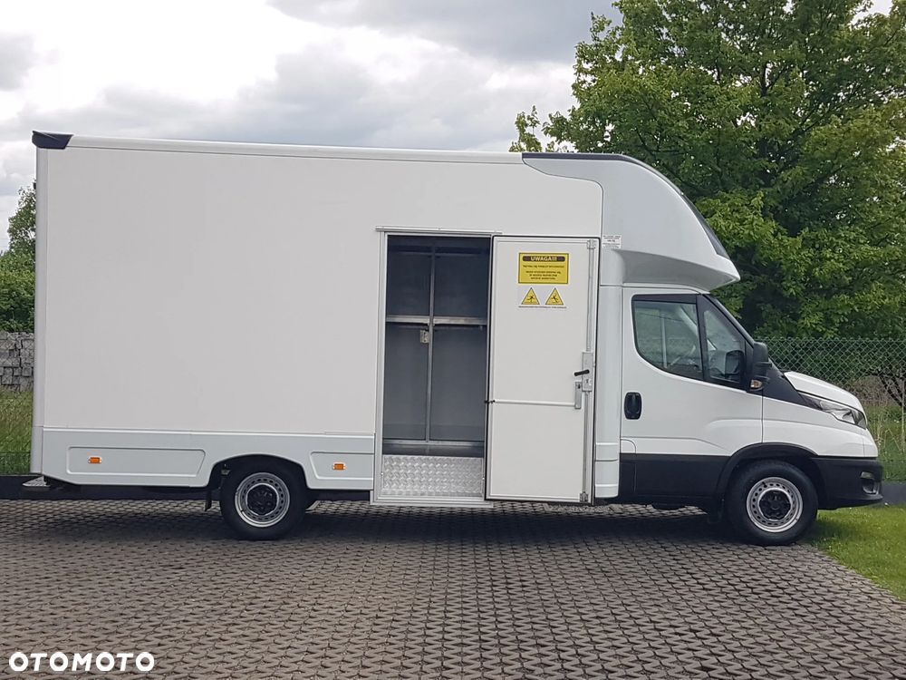 Iveco DAILY KONTENER NISKOPODŁOGOWY 4,43x2,23x2,42 SKLEP FOODTRUCK BAR KLIMA KONIOWÓZ KAMPER - 33