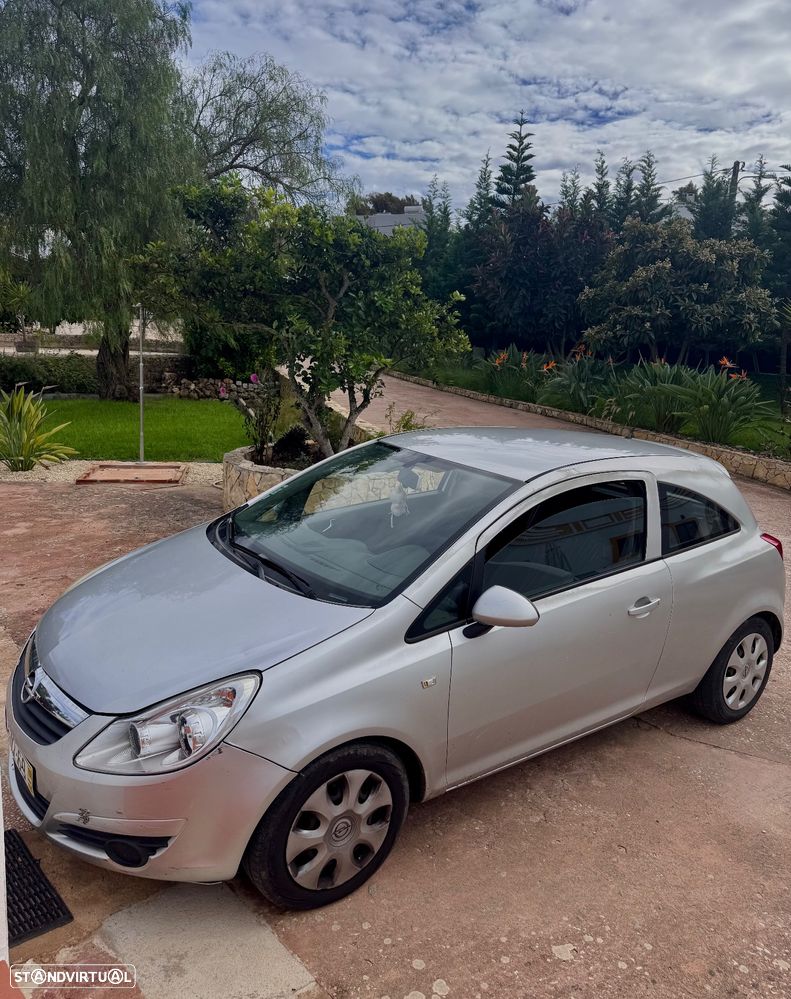 Opel Corsa 1.3 CDTi Enjoy EcoFLEX - 1