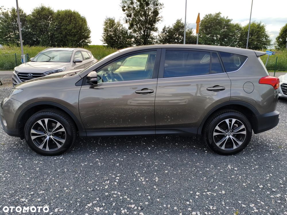 Toyota RAV4 - 7