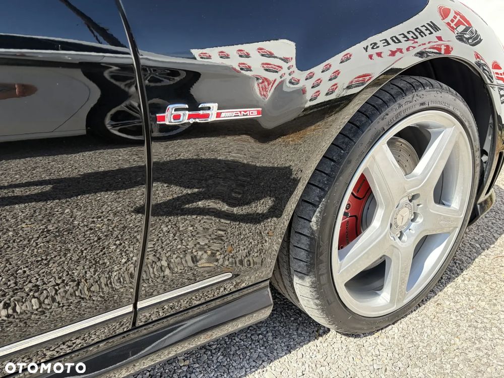 Mercedes-Benz CL 63 AMG - 13