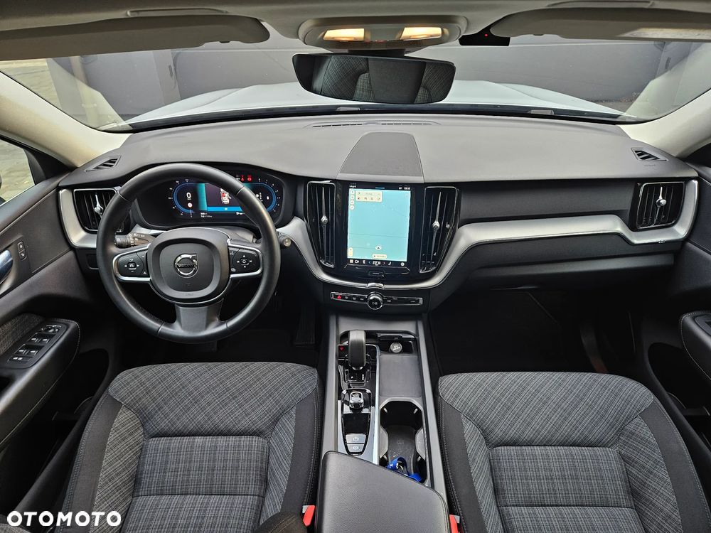 Volvo XC 60 B4 B Plus Bright - 31