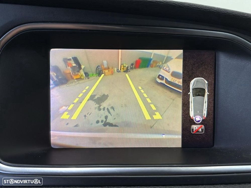 Volvo V40 2.0 D3 Momentum - 13