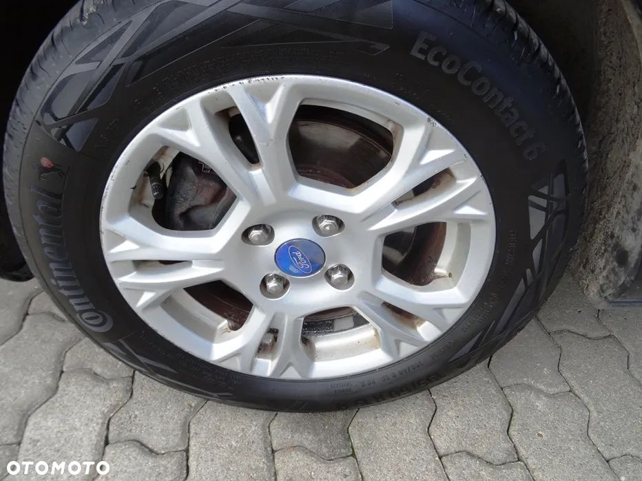 Ford B-MAX - 24