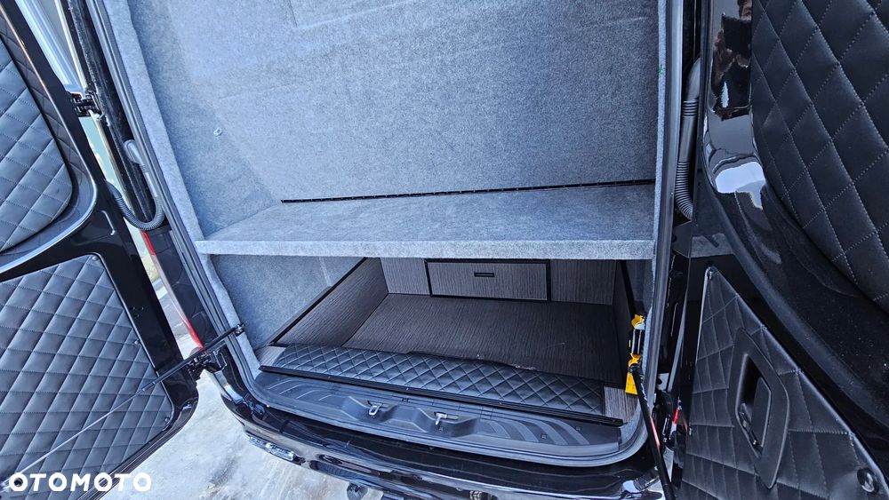 Mercedes-Benz Sprinter 519 - 28