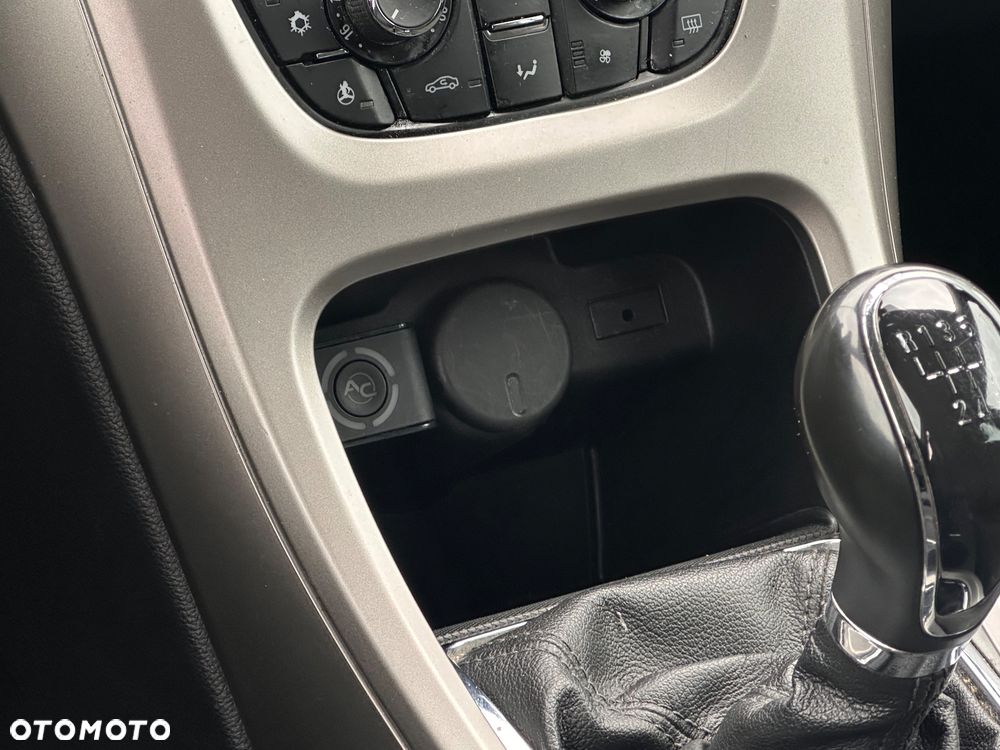 Opel Astra 1.4 Turbo Color Edition - 18