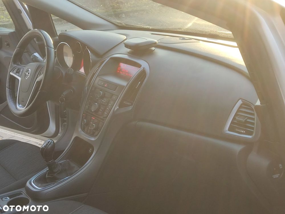 Opel Astra 2.0 CDTI ecoFLEX Start/Stop Exklusiv - 22