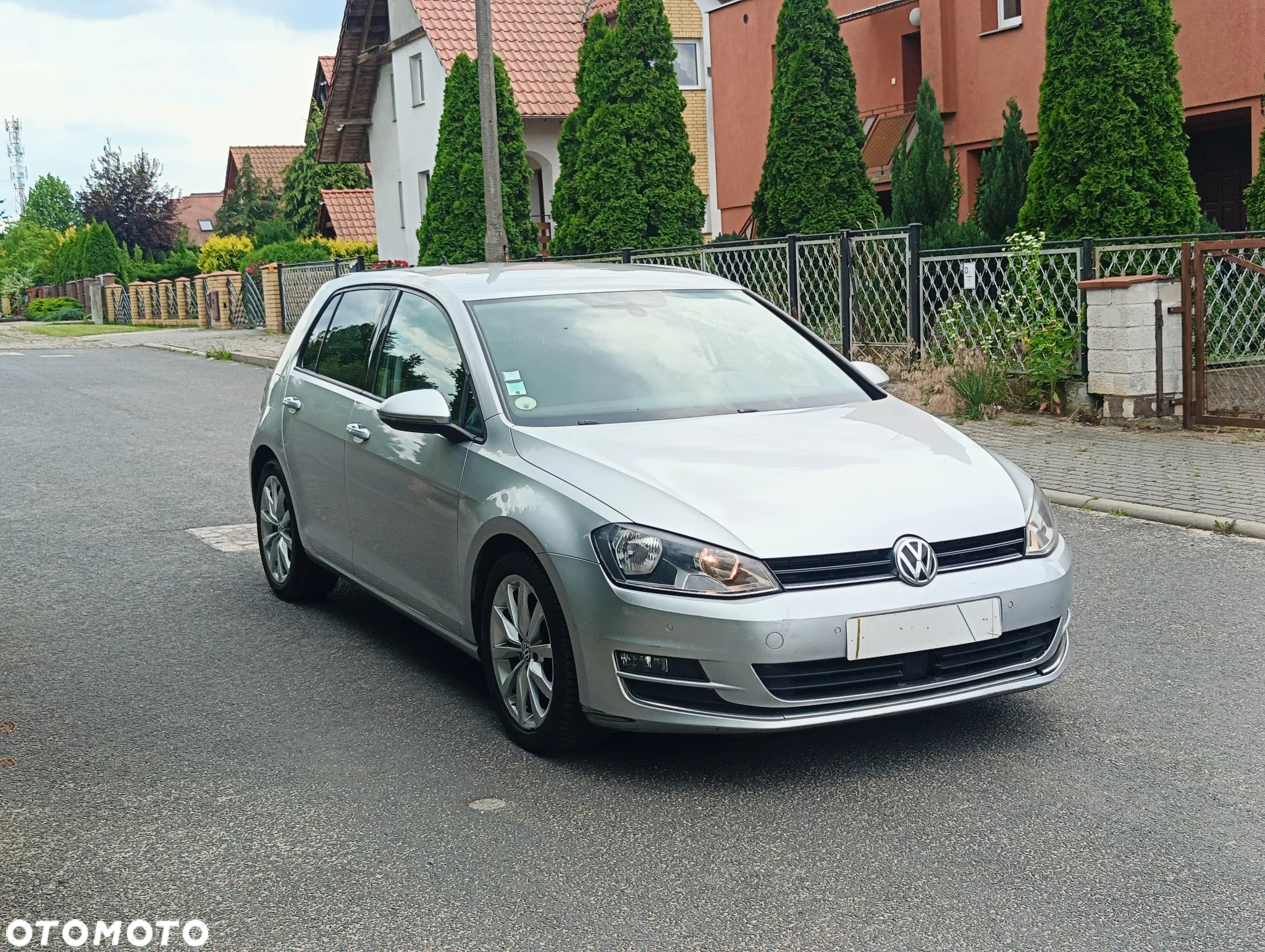 Volkswagen Golf 1.6 TDI BlueMotion Technology DSG Comfortline - 18