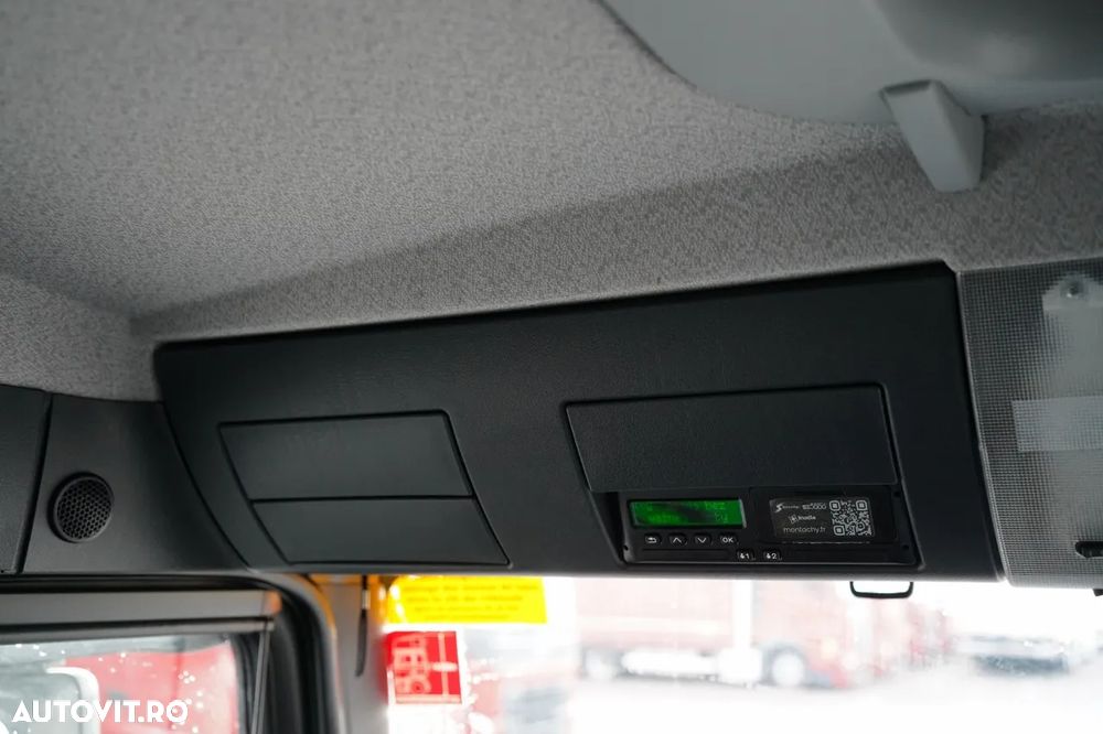 MAN TGS 18.440 / COMBINAȚIE TANDEM / ADR COMPLET / LA OX EXI EXII FL / LATERALĂ DESCHISĂ / PENTRU TRANSPORTUL EXPLOSIVILOR / - - 35