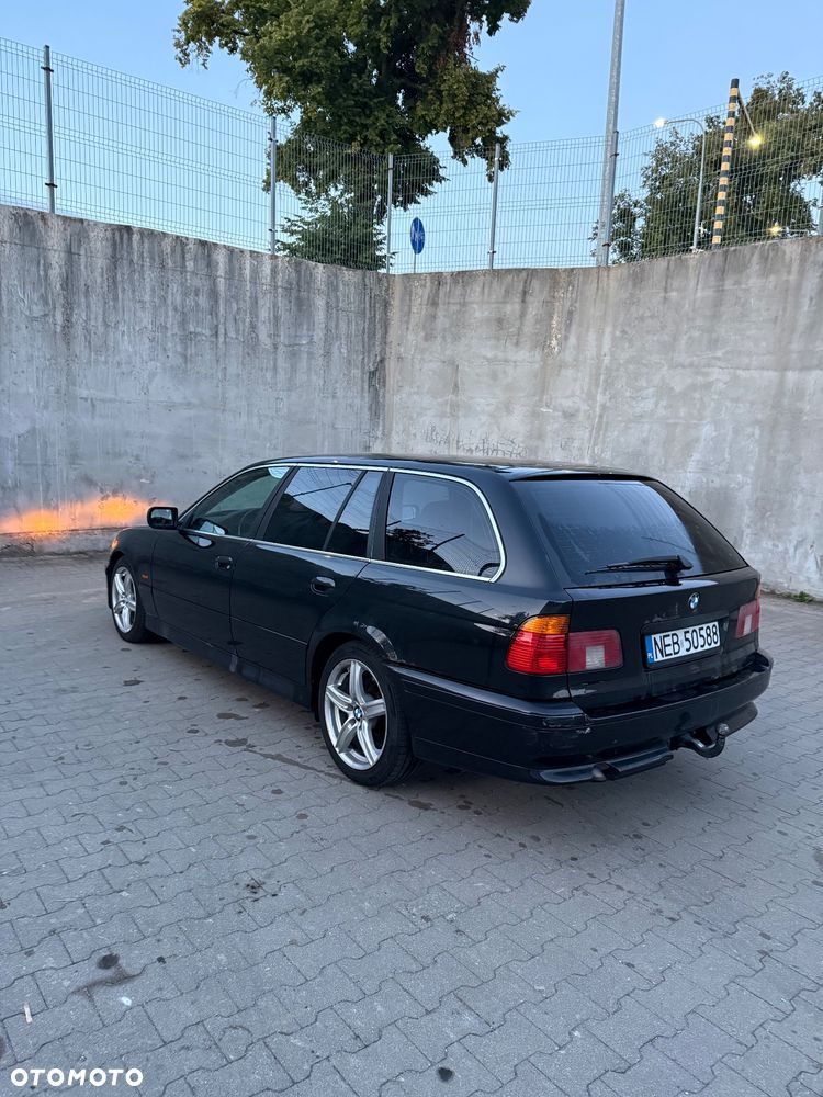 BMW Seria 5 - 17