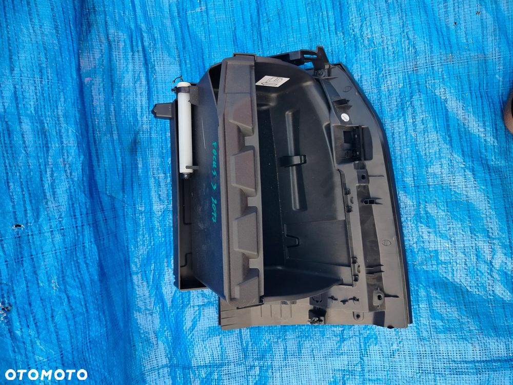 FORD FOCUS MK3 LIFT SCHOWEK PASAŻERA EUROPA - 2