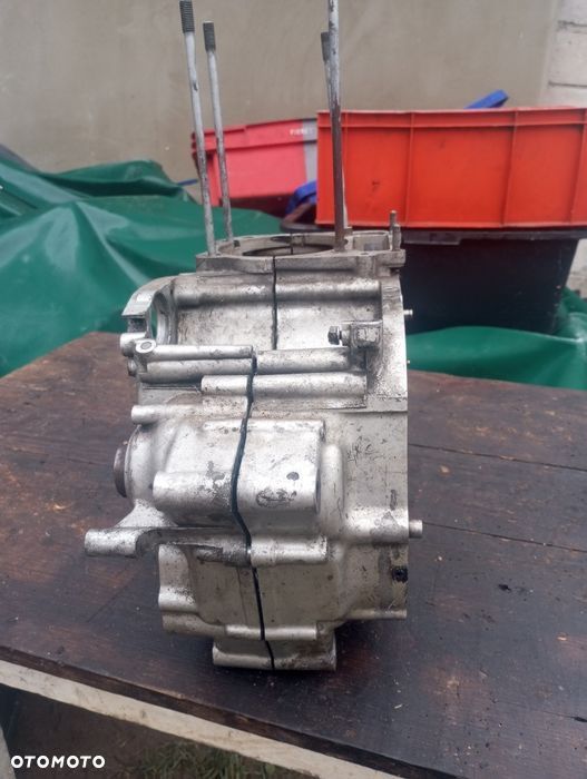 Kartery Suzuki SAVAGE 650 LS P401 blok silnika skorupa / E4 - 4