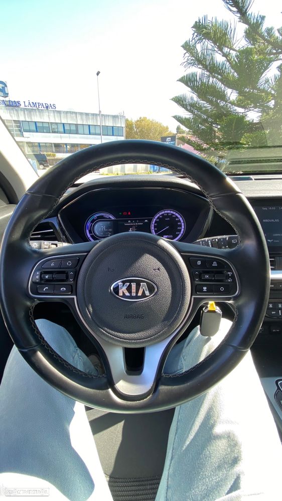Kia Niro 1.6 GDi PHEV Urban - 29