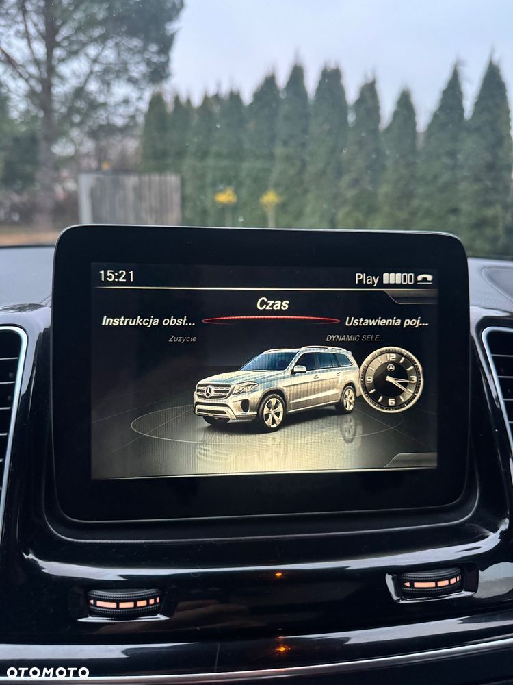 Mercedes-Benz GLS - 36