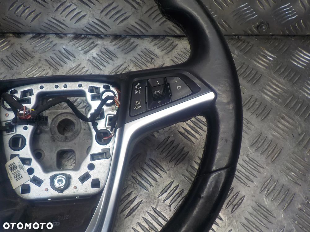 OPEL INSIGNIA A KIEROWNICA WIELOFUNKCYJNA SKÓRA NR4 - 4