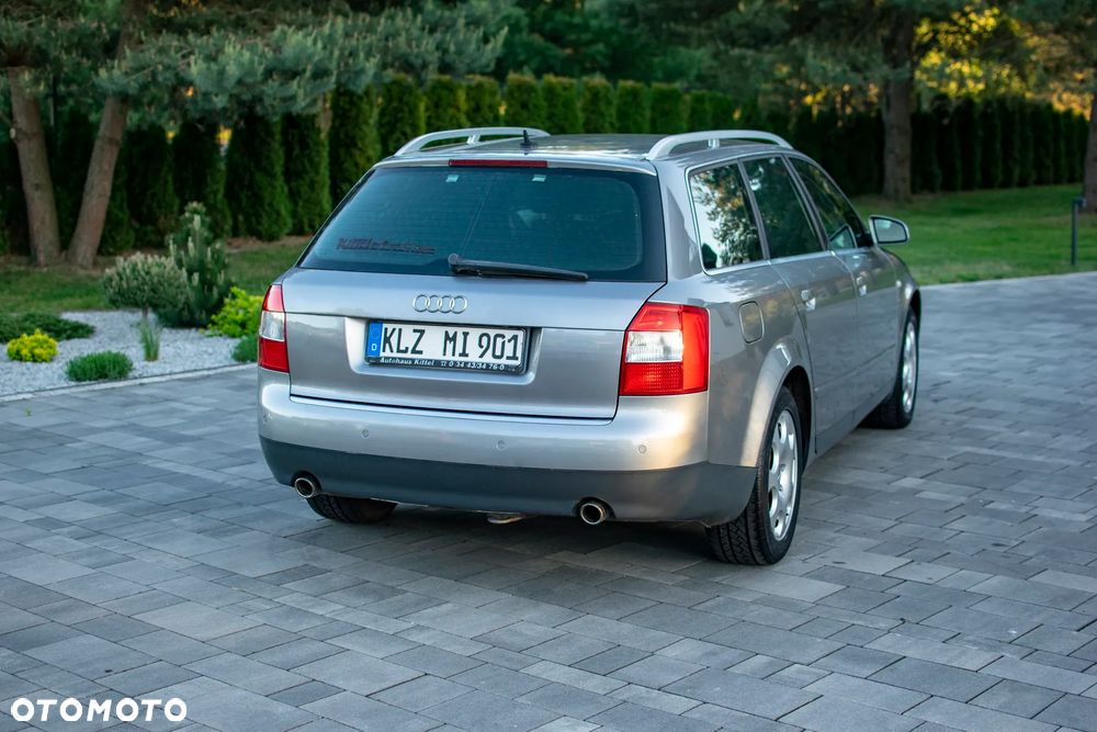 Audi A4 Avant 1.8 T - 22