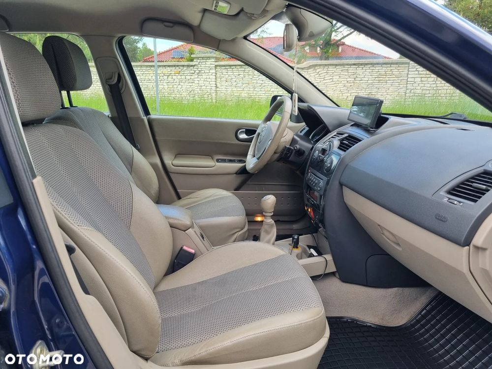 Renault Megane 2.0 Luxe Expression - 10