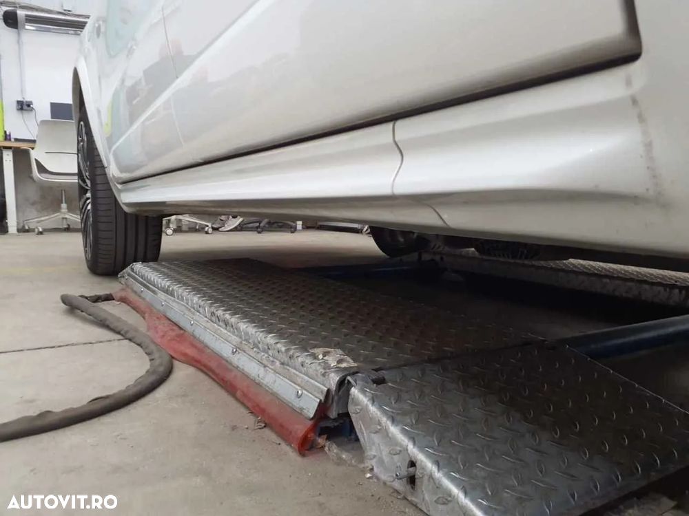 Volvo XC 90 T8 AWD Recharge Geartronic RDesign - 18