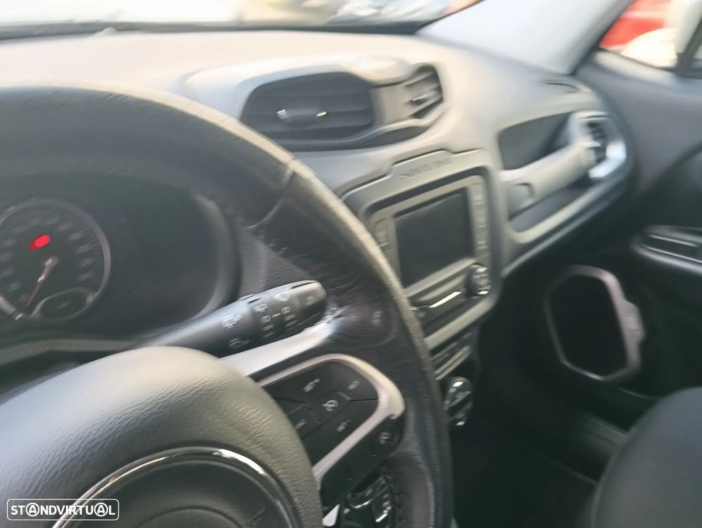 Jeep Renegade 1.6 MJD Limited DCT - 15