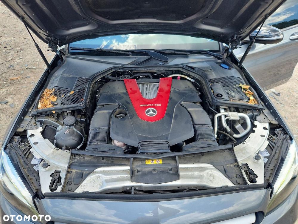 Mercedes-Benz Klasa C AMG 43 4Matic 9G-TRONIC - 10
