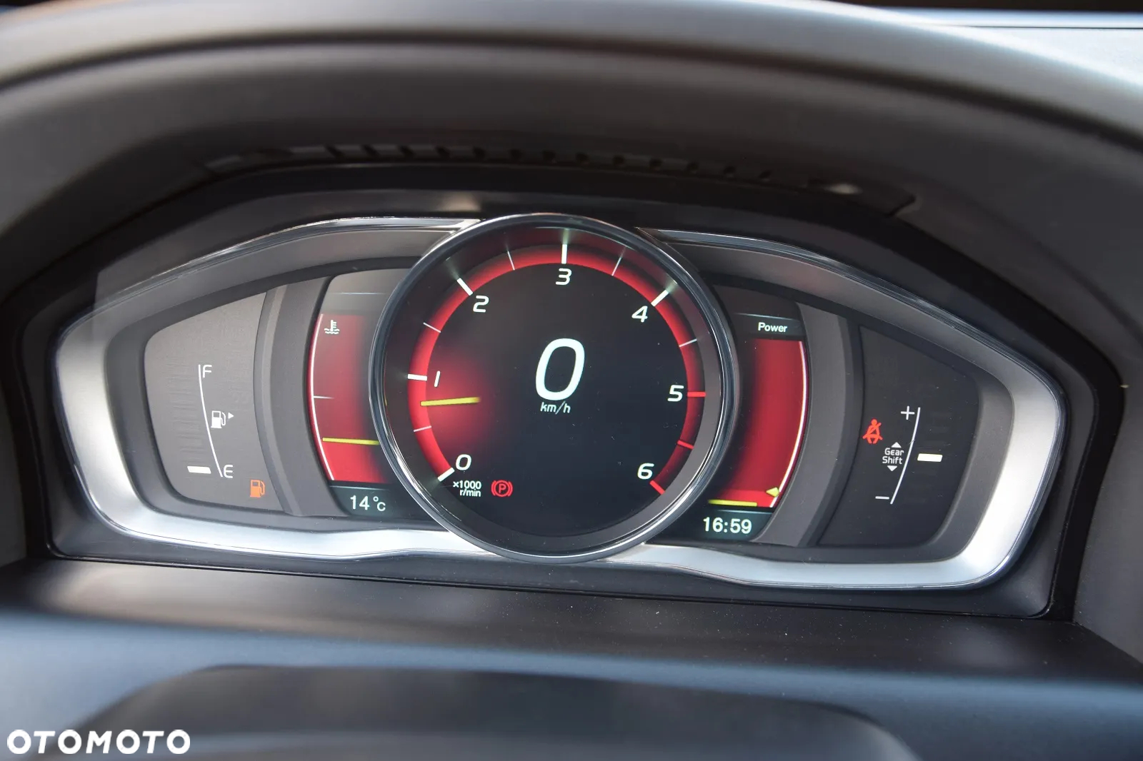 Volvo XC 60 D5 AWD Summum - 20