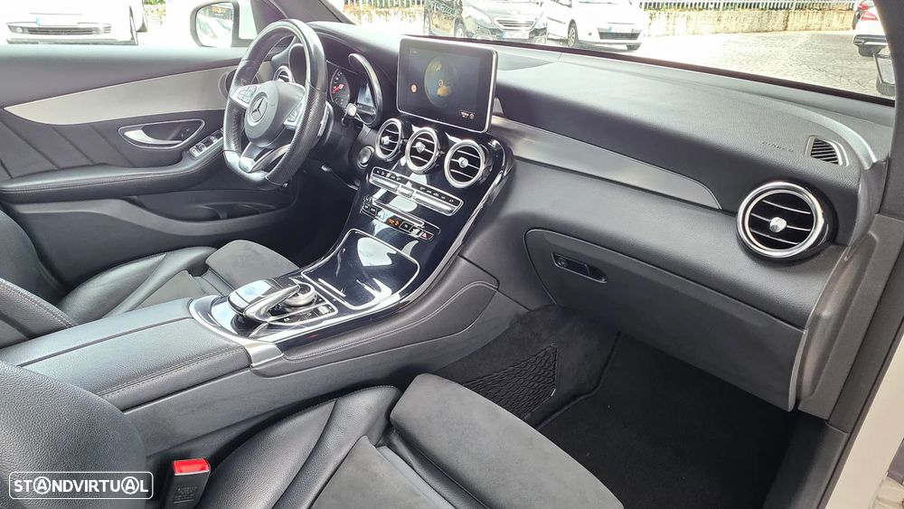 Mercedes-Benz GLC 250 d Coupé AMG Line 4-Matic - 25