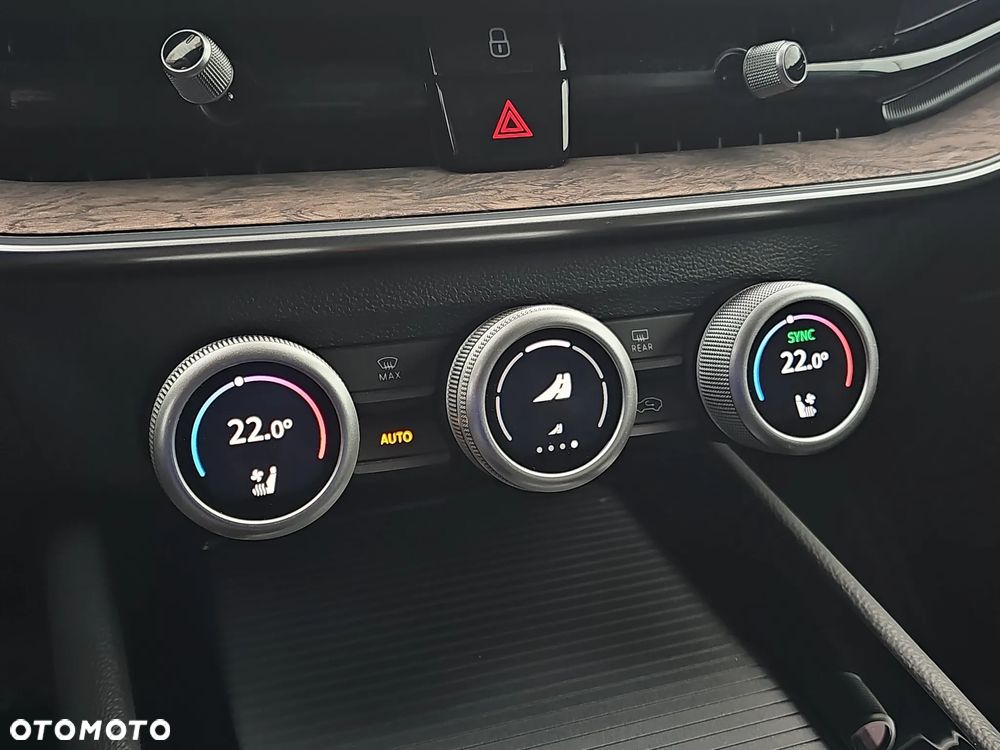 Skoda Superb 2.0 TDI SCR L&K DSG - 14