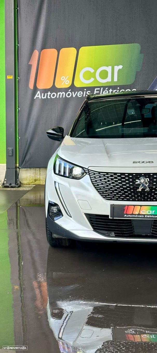 Peugeot e-2008 50 kWh GT - 3