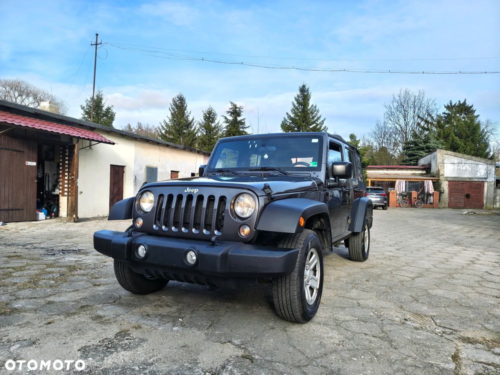 Jeep Wrangler Unlimited 3.6 Automatik X - 1