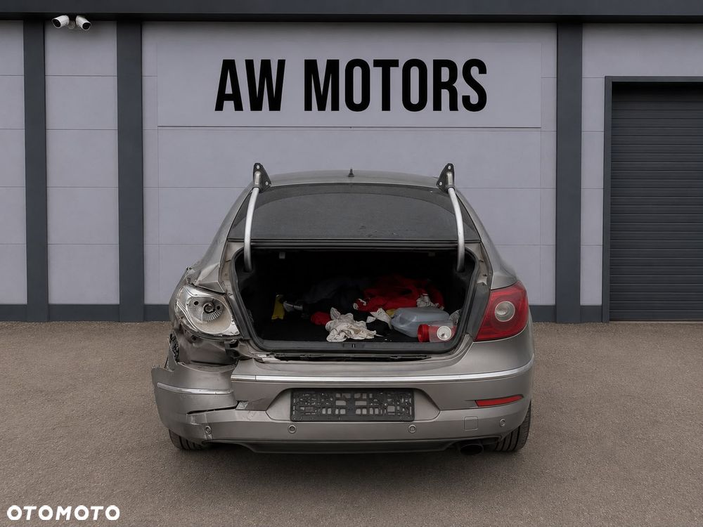 VOLKSWAGEN PASSAT CC 2009 *SAMOCHÓD NA CZĘŚCI* 6456 7S / C8Y MASKA, LAMPA, DRZWI, LUSTERKO, ZDERZAK, GRILL, BŁOTNIK, KLAPA, BELKA, DESKA, FOTELE, KANAPA, ĆWIARTKA KIEROWNICA, TARCZE, ZACISKI, ZAWIESZENIE, KOMPLETNY PRZÓD, KOMPLETNY TYŁ, LICZNIK, ZEGARY, PRAWE LEWE PRZÓD TYŁ - 4