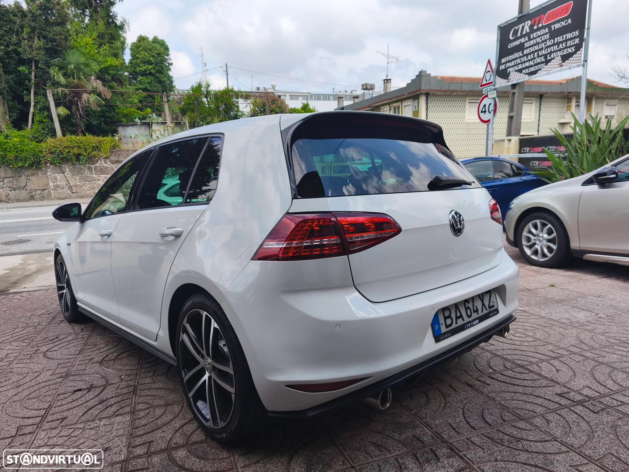 VW Golf 2.0 TDi GTD - 11