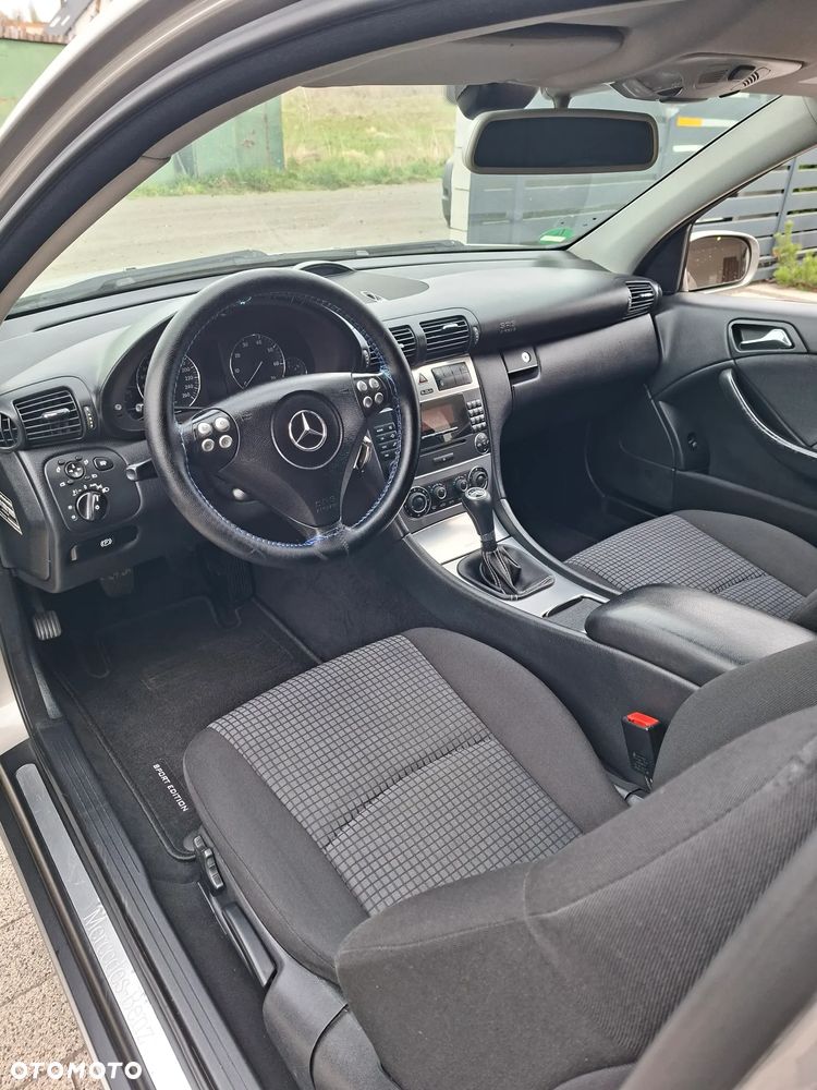 Mercedes-Benz Klasa C 180 Kompressor Starline - 15