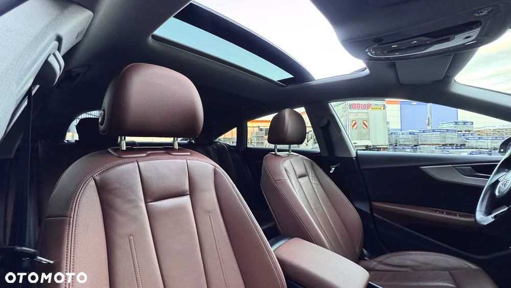 Audi A5 Sportback 35 TFSI S tronic S line - 32