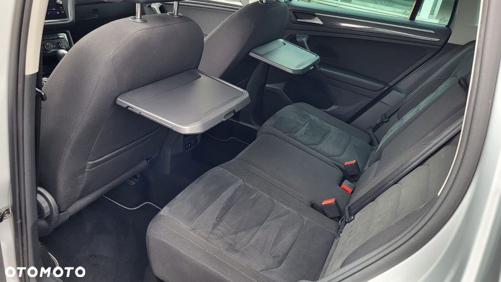 Volkswagen Tiguan - 11