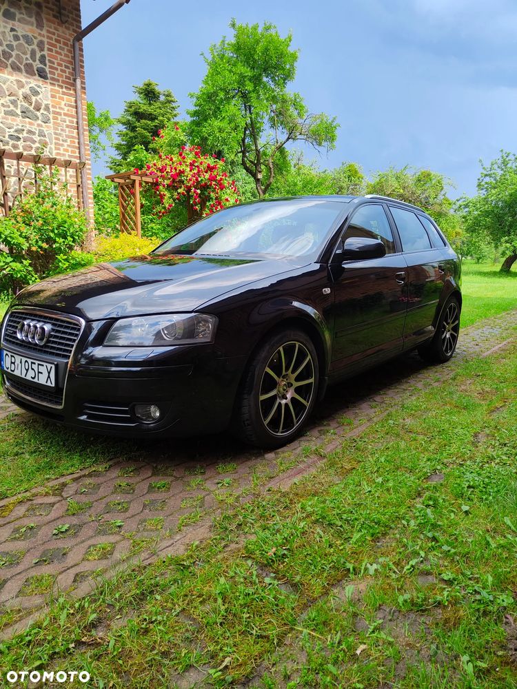 Audi A3 Sportback 3.2 quattro (DSG) S tronic Ambition - 1