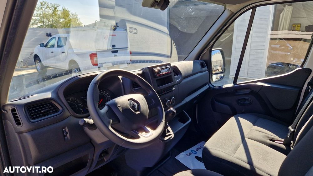 Renault Master - 13