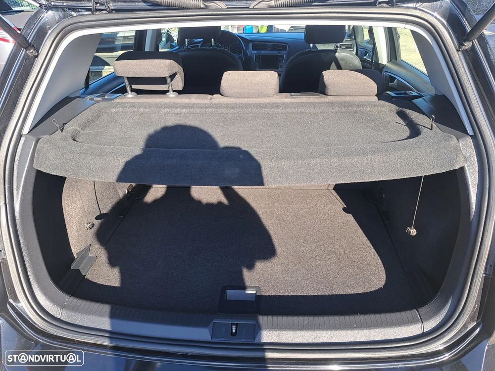 VW Golf 1.6 TDi Trendline - 9
