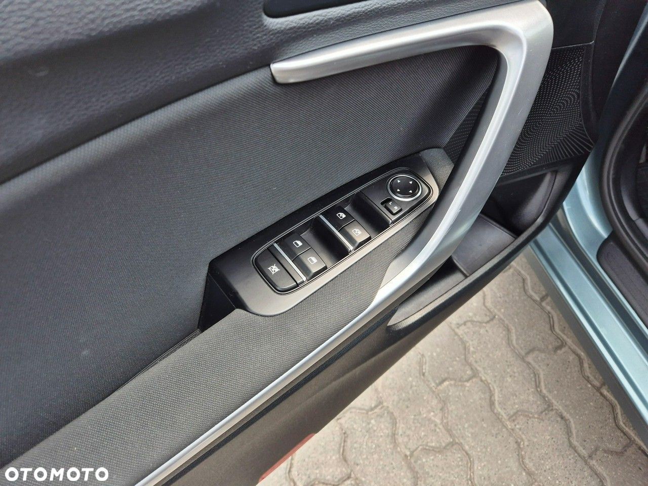 Kia Ceed - 12
