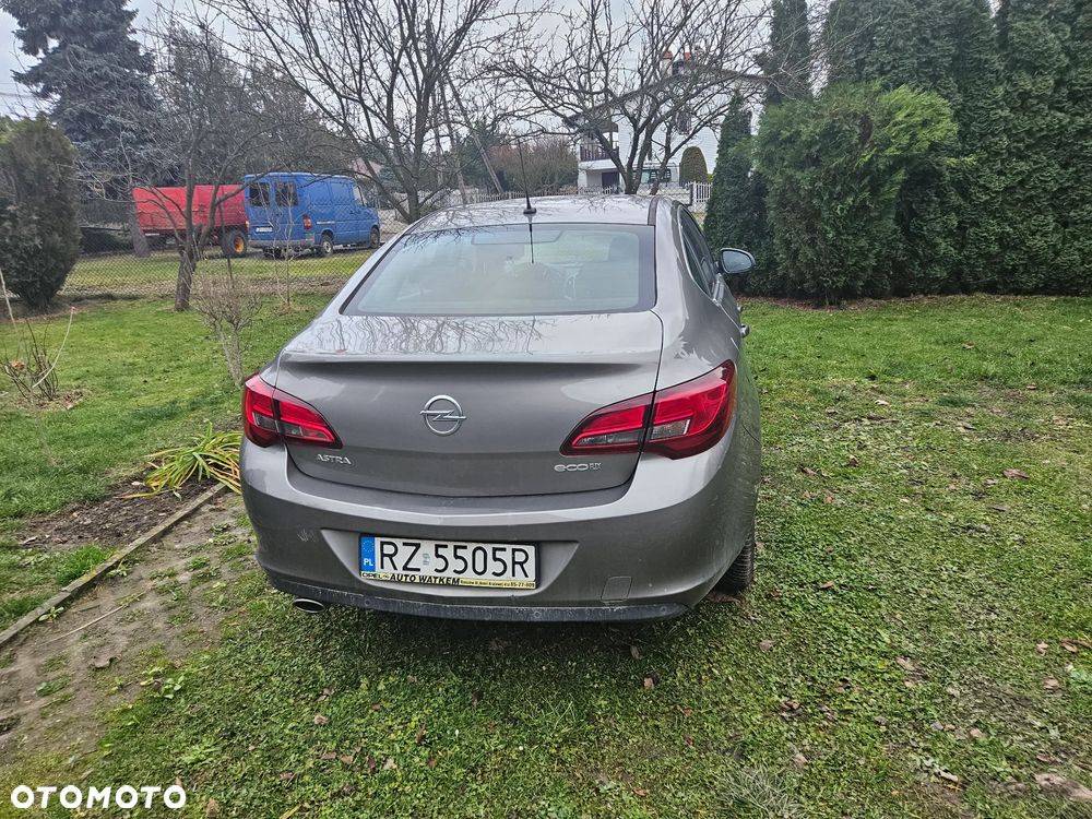 Opel Astra - 1