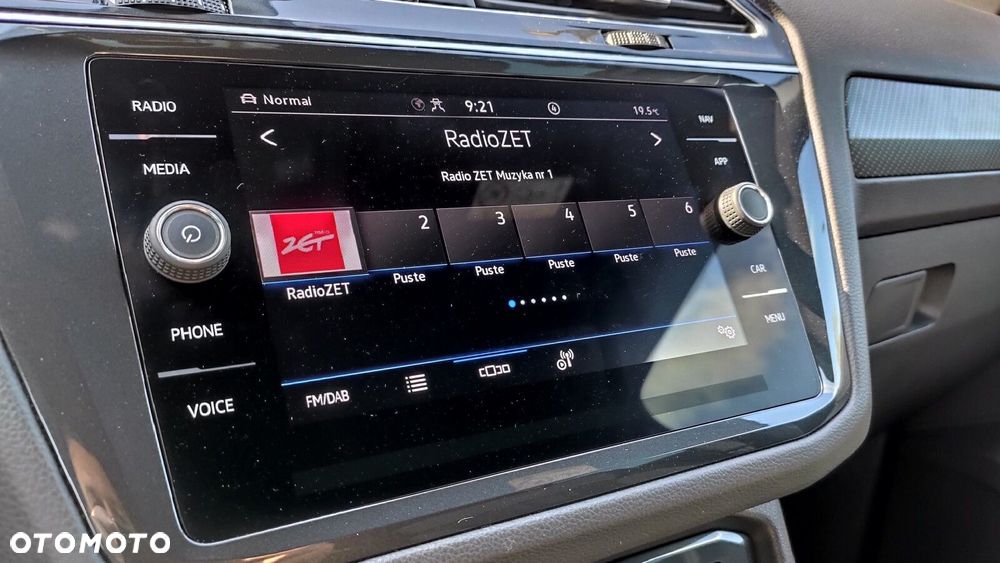 Volkswagen Tiguan - 17